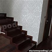Schody dębowe dywanowe